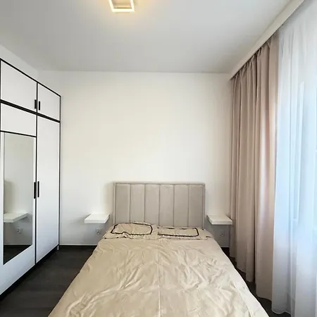 Sarska - 5 Apartman